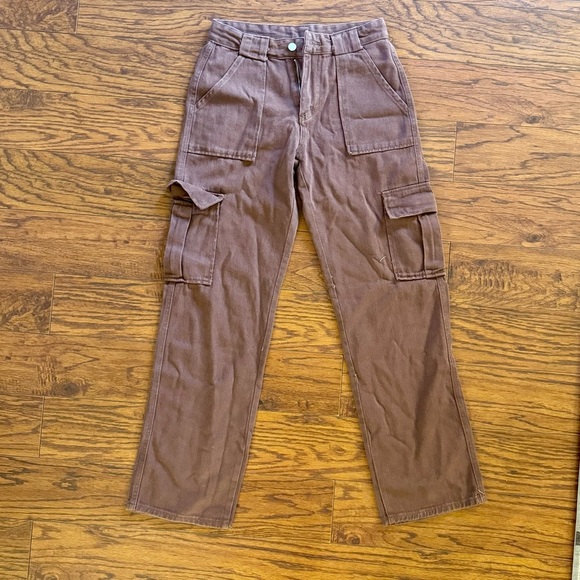 Cider Women’s Mid Rise Cargo Jeans in Brown | Alessia Solid Cargo Jeans NWT - Picture 2 of 9